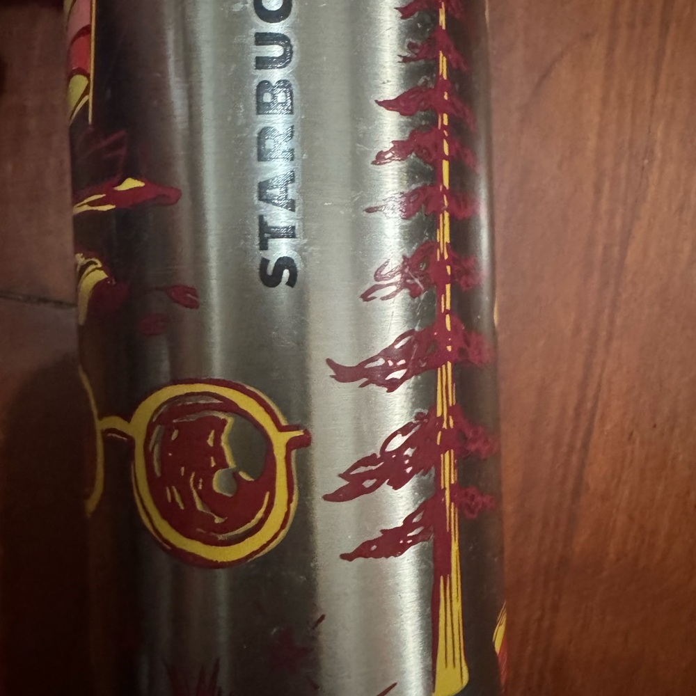 Starbucks water bottle with red lid - Picture 2 of 6